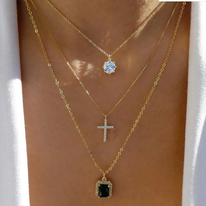 Collar Multicapa con Cristales – Alma Atrevida