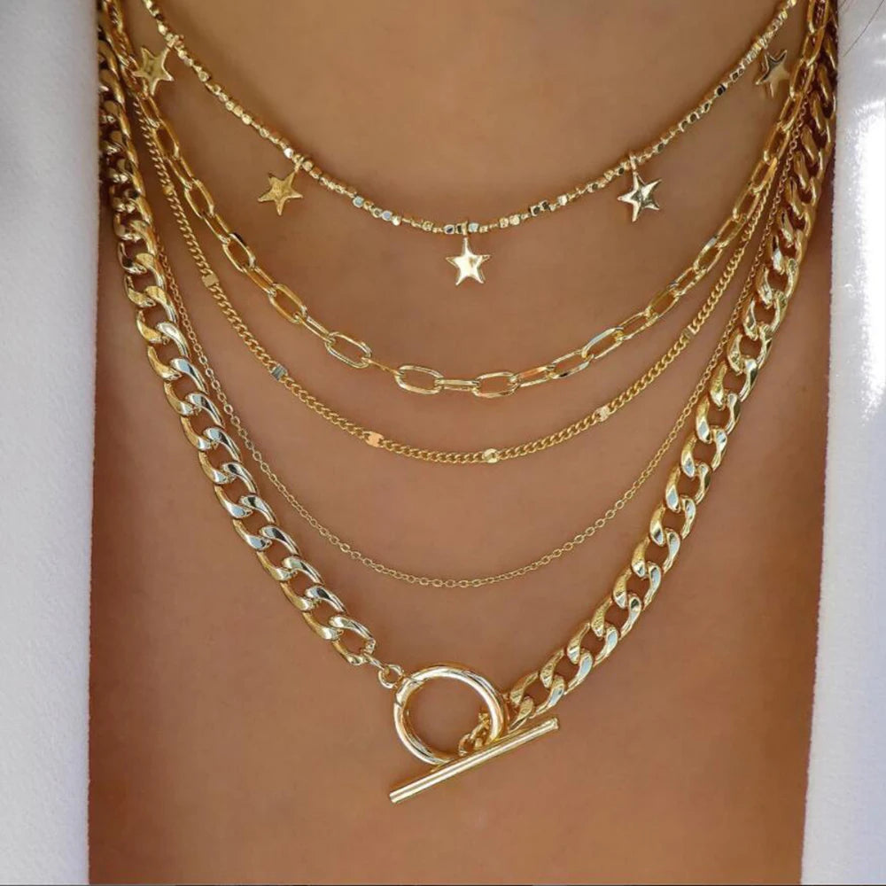 Collar Multicapa con Cristales – Alma Atrevida